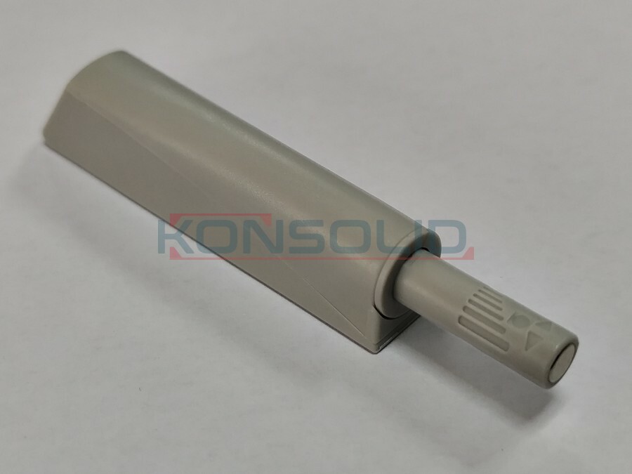 Push-to-open pusher