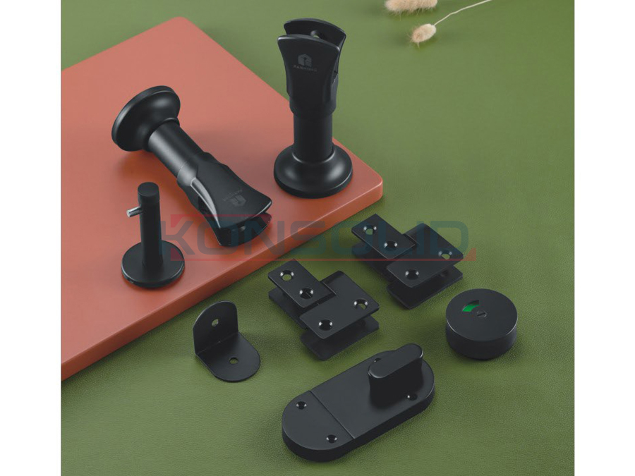 Washroom accessories, set